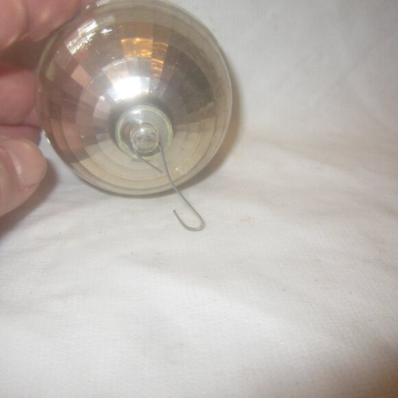 RETRO ORNAMENT PLASTIC SILVER DISCO BALL, - Picture 4 of 4